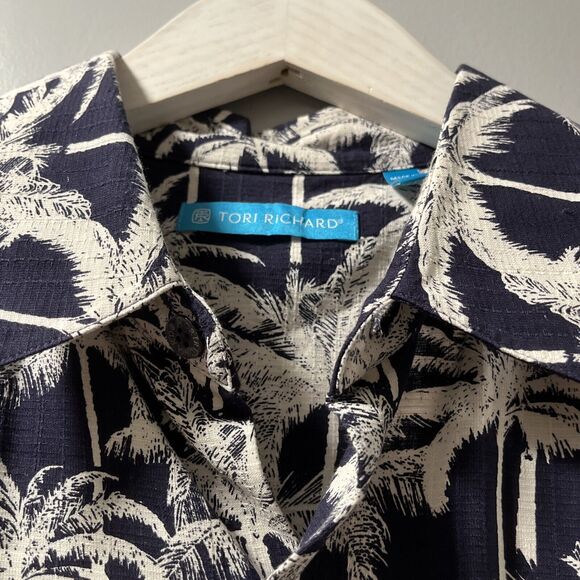 Tori Richards Mens Large Aloha Shirt Palm Trees Navy Blue - Very Excellent Shirt - Picture 7 of 8